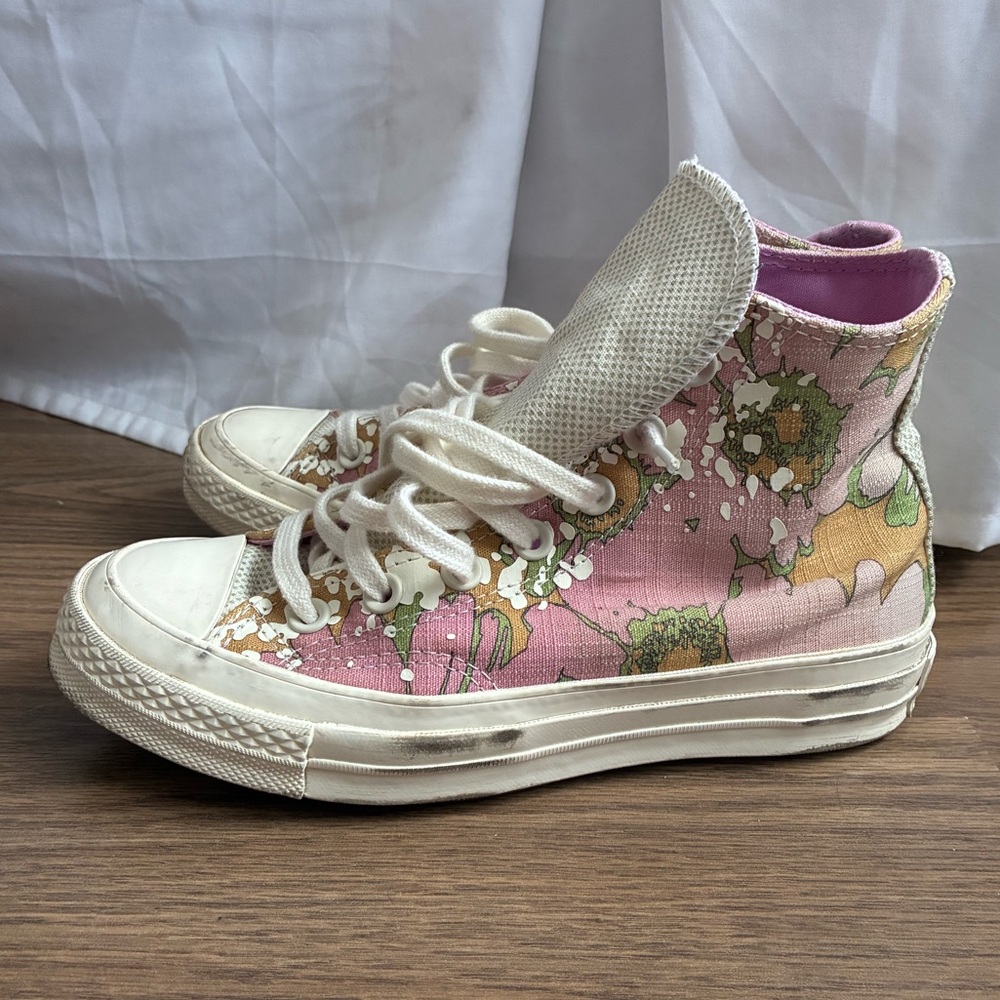 Floral High-Top Sneakers - Pink and Cream